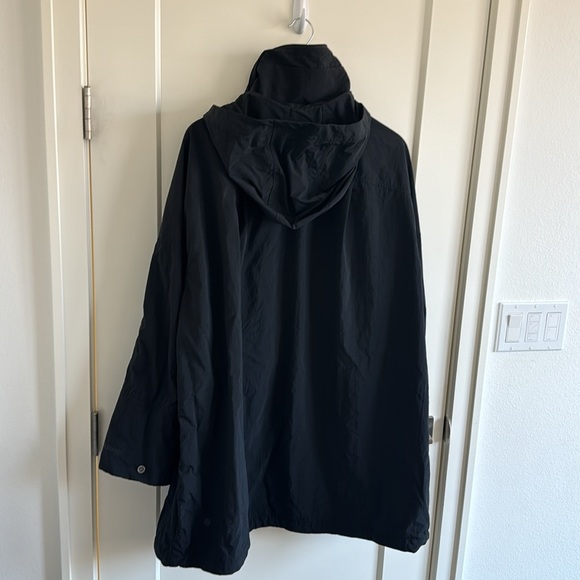 Lululemon Coat XL - Picture 2 of 7
